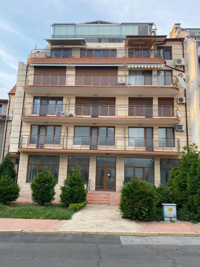 Apartment Nadejda Pomorie Exterior photo